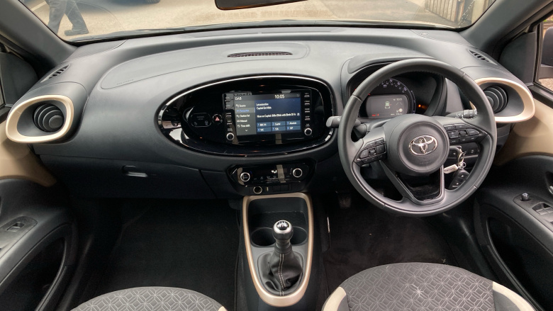 Toyota Aygo X 1.0 VVT-i Edge 5dr Petrol Hatchback